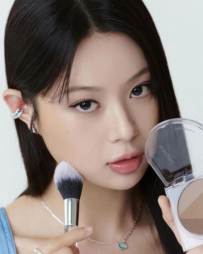 说里的顶级白富美”就有了脸不朽情缘手机版她一出现“小(图7)